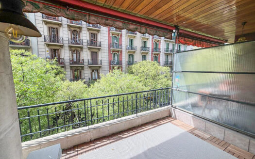 Piso Reformado en Calle Entença, Barcelona